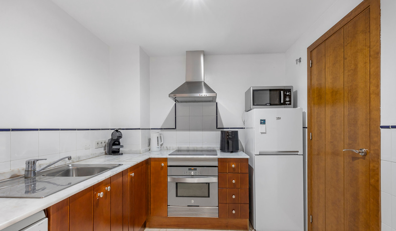 Reventa - Apartamento / Piso - Torrevieja - Punta Prima