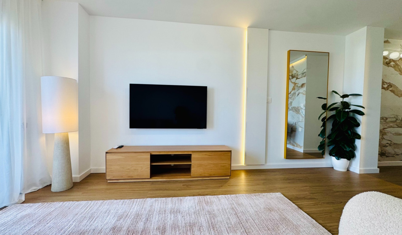 Reventa - Apartamento / Piso - Torrevieja - Punta Prima