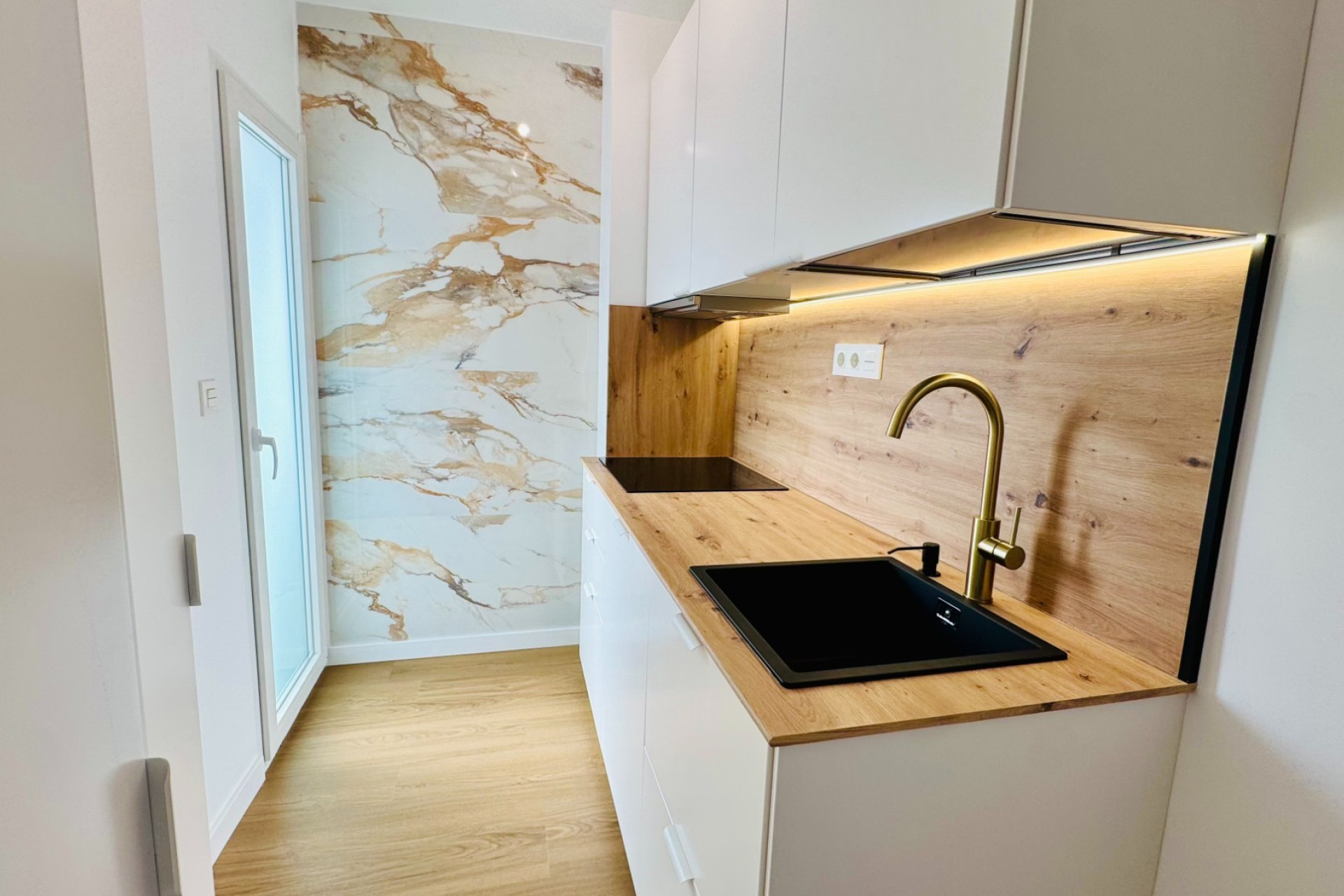 Reventa - Apartamento / Piso - Torrevieja - Punta Prima