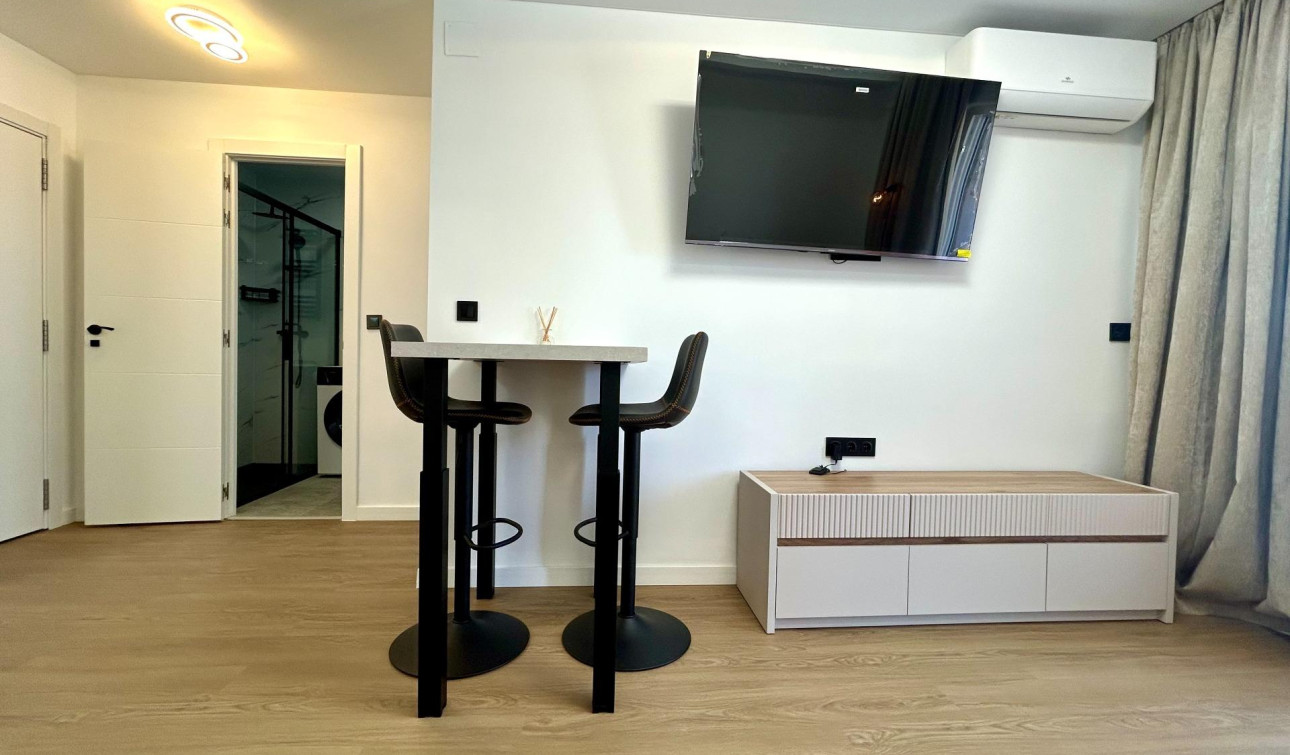 Reventa - Apartamento / Piso - Torrevieja - Punta prima
