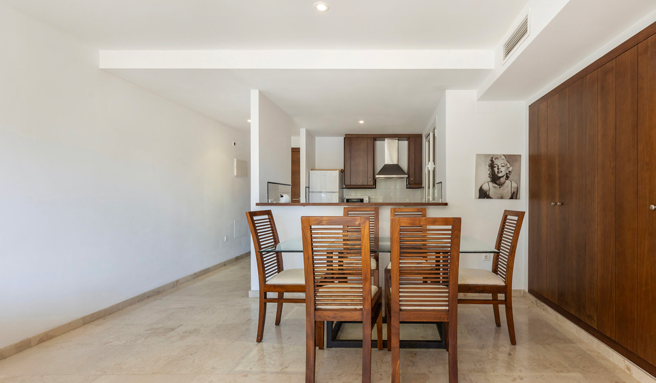 Reventa - Apartamento / Piso - Torrevieja - Punta Prima