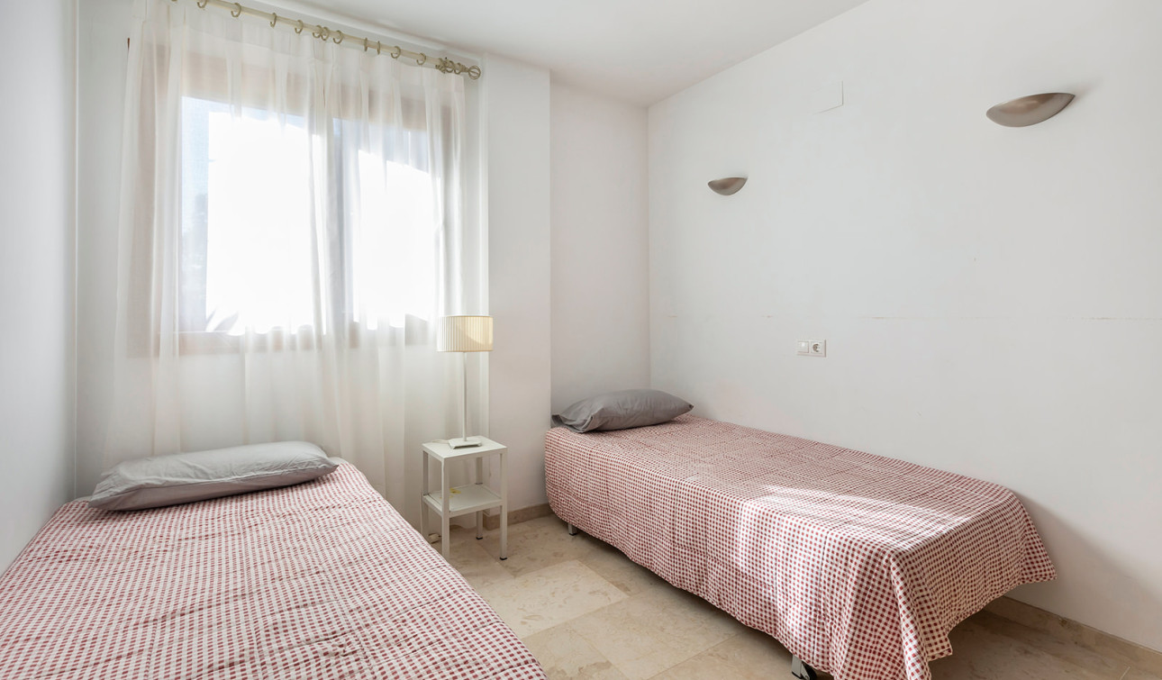 Reventa - Apartamento / Piso - Torrevieja - Punta Prima