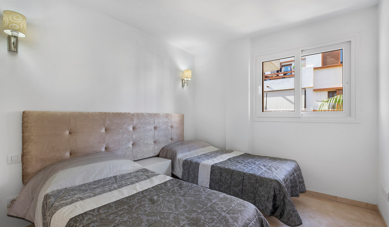 Reventa - Apartamento / Piso - Torrevieja - Punta Prima
