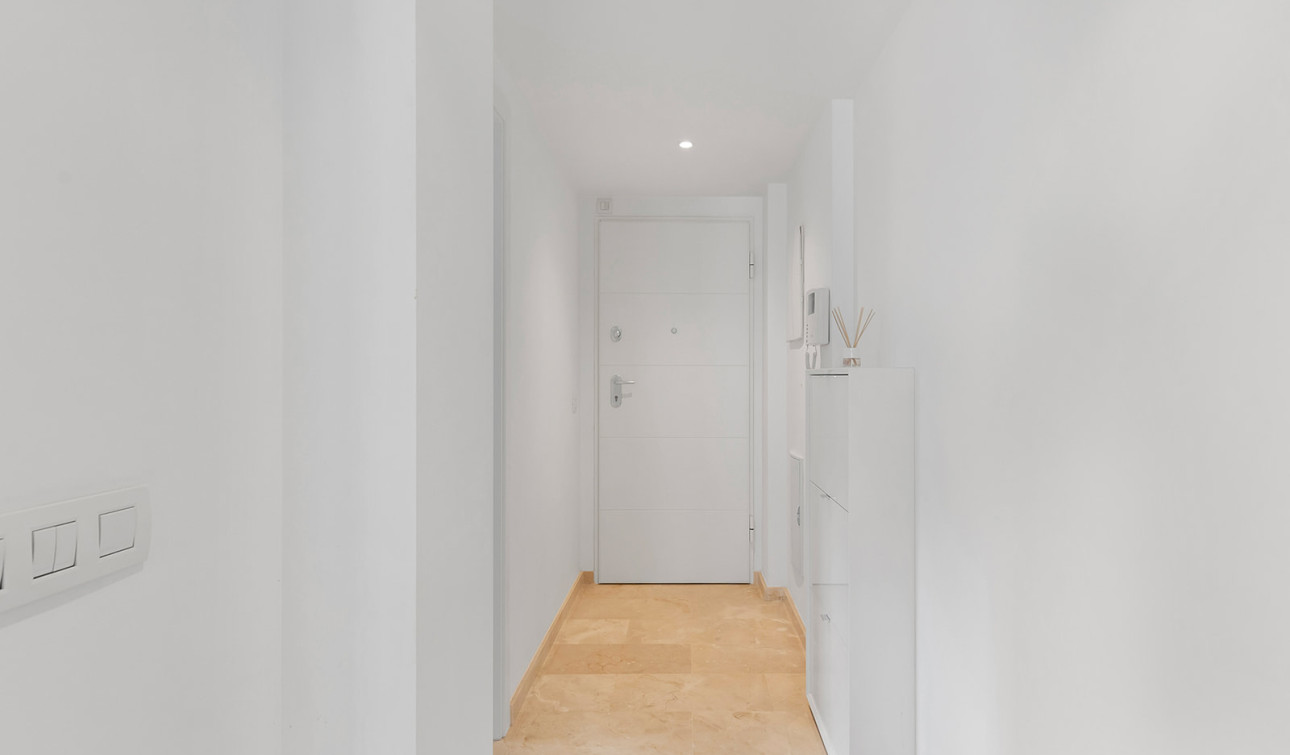 Reventa - Apartamento / Piso - Torrevieja - Punta Prima