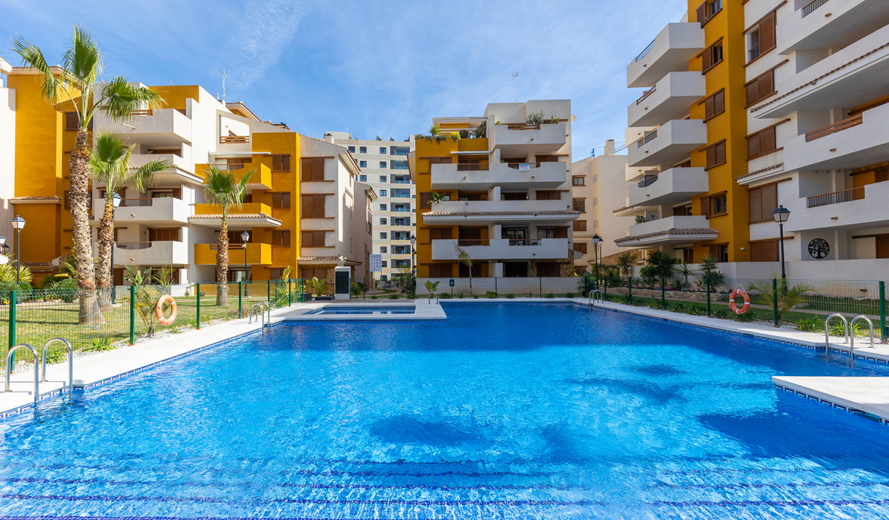 Reventa - Apartamento / Piso - Torrevieja - Punta Prima