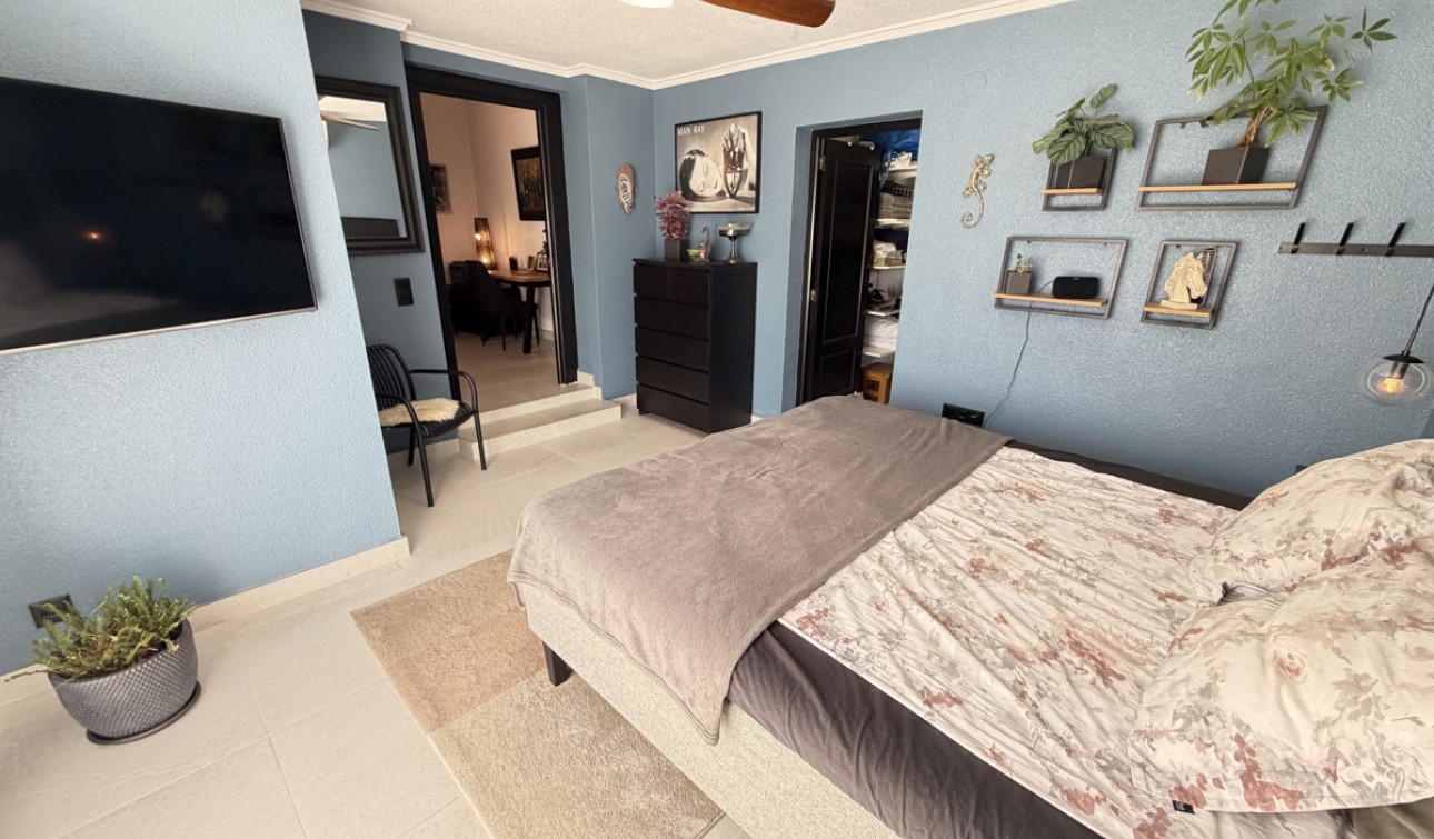 Reventa - Apartamento / Piso - Torrevieja - San Luis