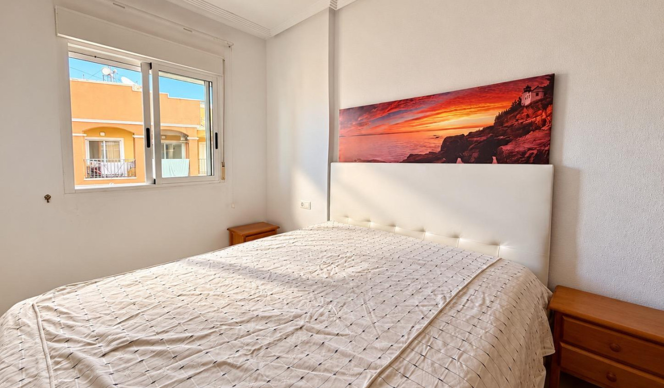 Reventa - Apartamento / Piso - Torrevieja - Torreblanca