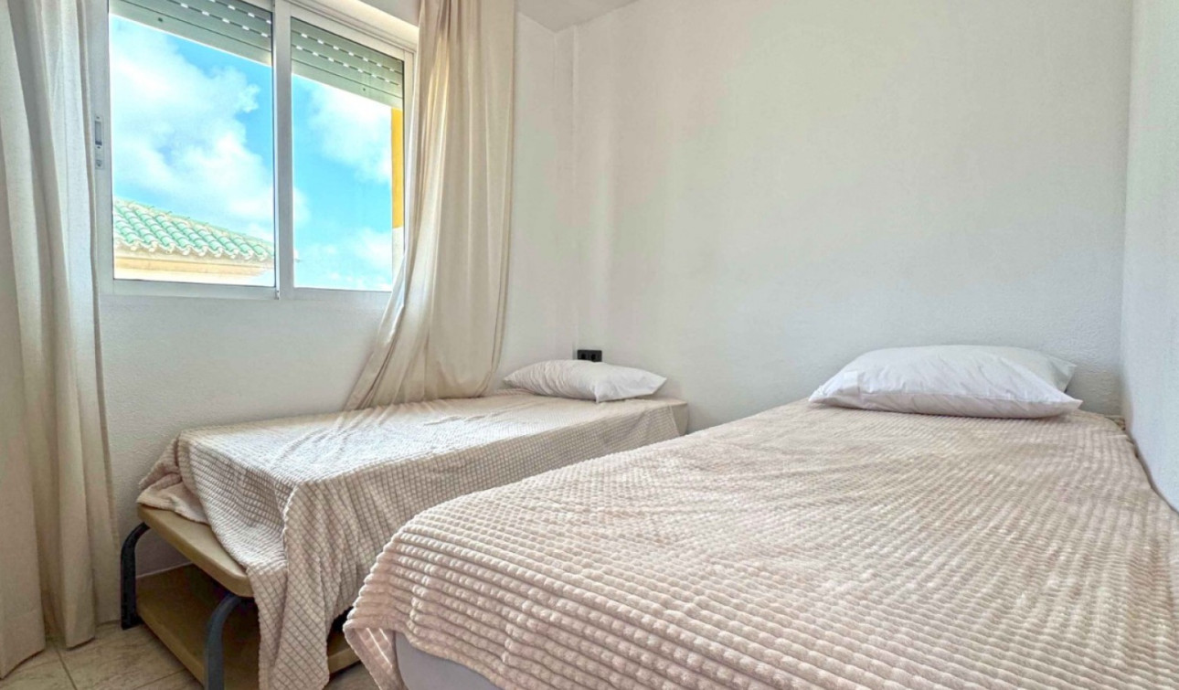 Reventa - Apartamento / Piso - Torrevieja - Torrelamata - La Mata