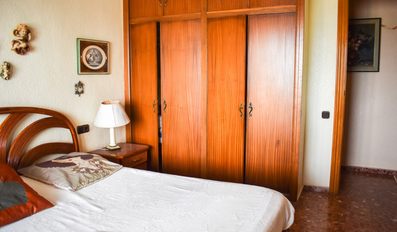 Reventa - Apartamento / Piso - Torrevieja - Torrevieja Centro