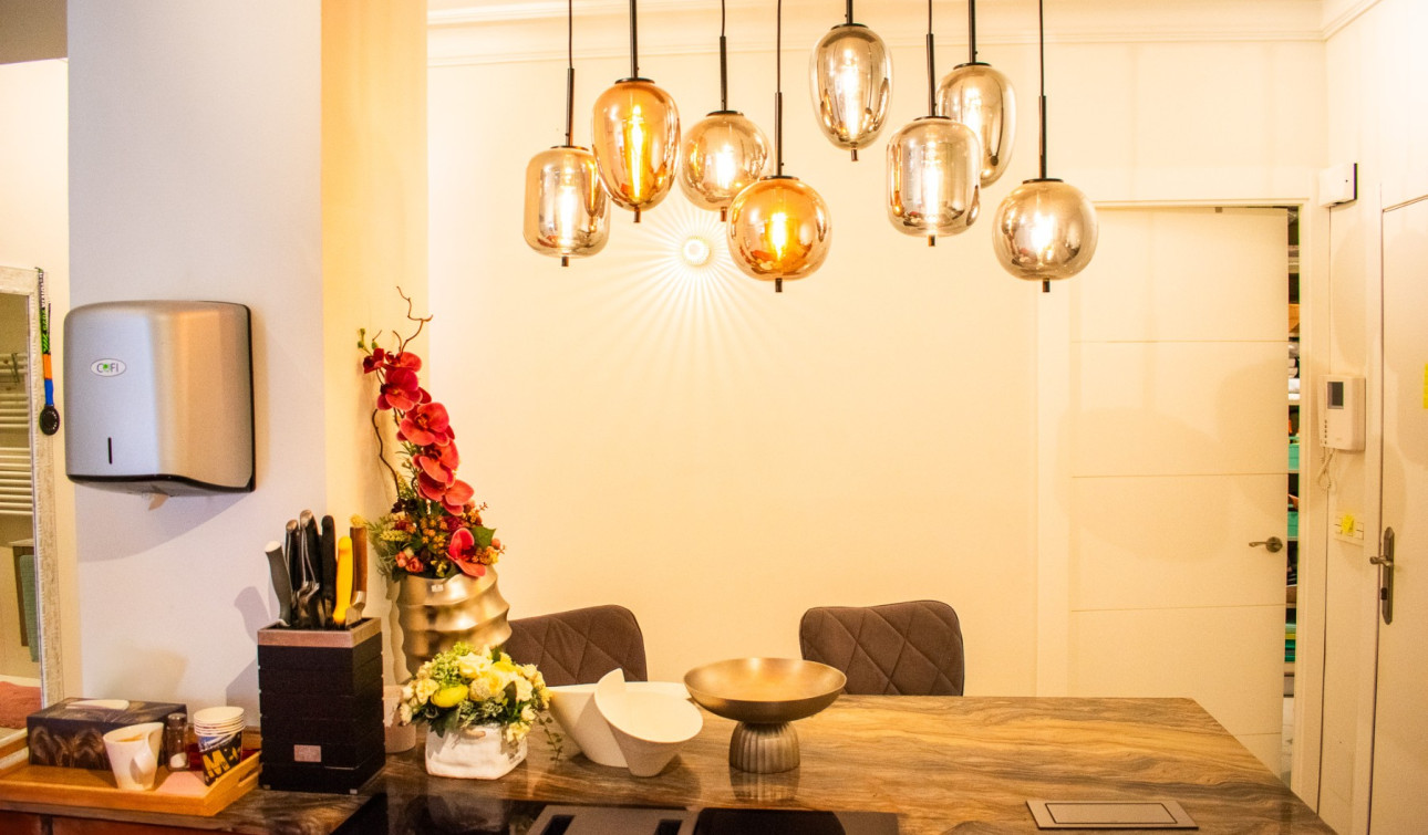 Reventa - Apartamento / Piso - Torrevieja - Torrevieja Centro