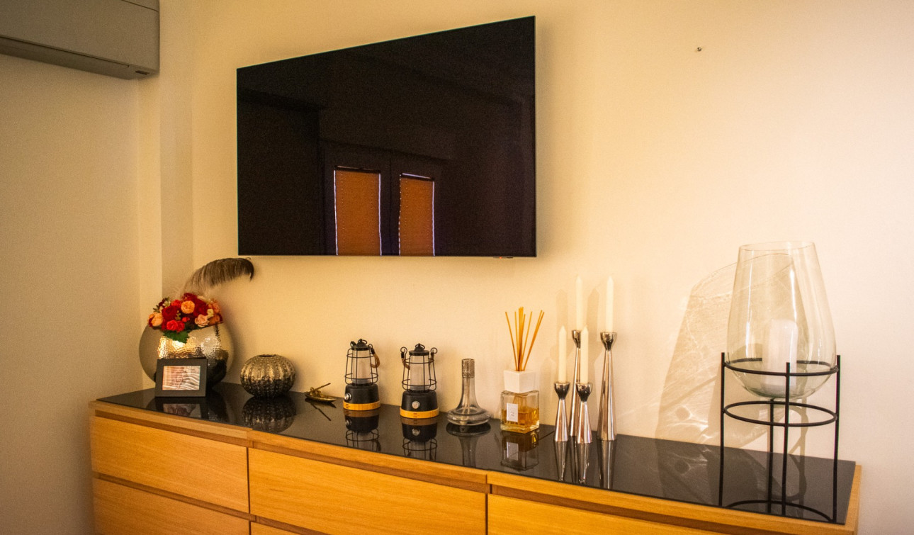 Reventa - Apartamento / Piso - Torrevieja - Torrevieja Centro