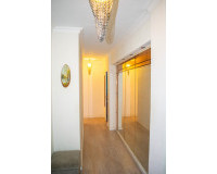 Reventa - Apartamento / Piso - Torrevieja - Torrevieja Centro