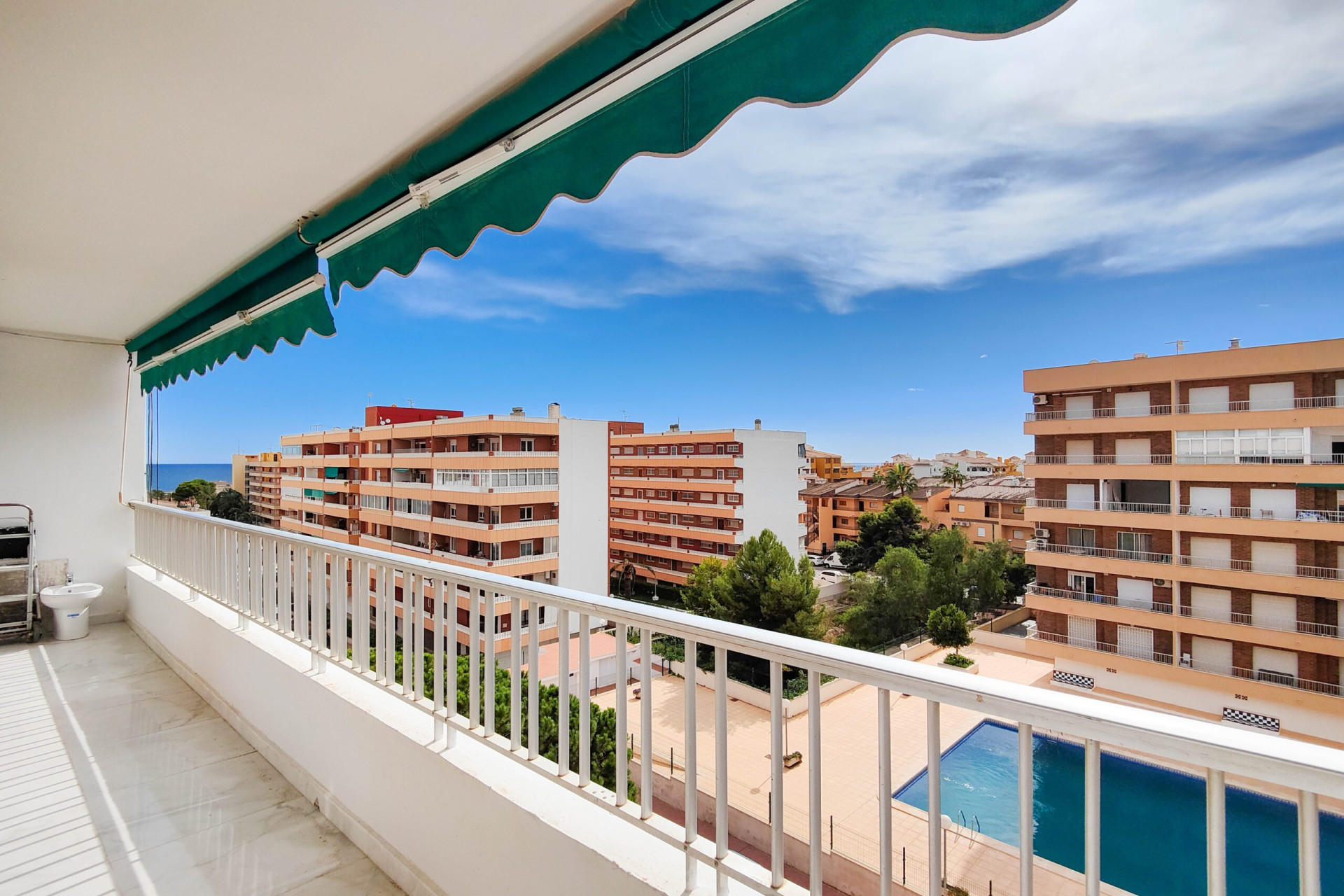 Reventa - Apartamento / Piso - Torrevieja - torrevieja