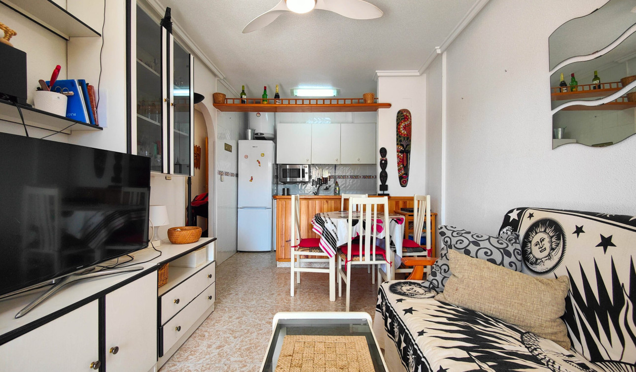 Reventa - Apartamento / Piso - Torrevieja - torrevieja