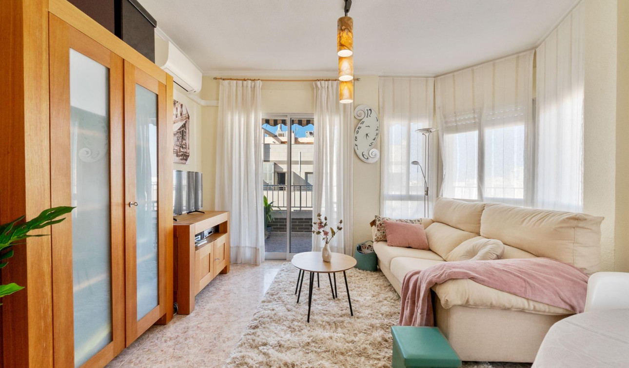 Reventa - Apartamento / Piso - Torrevieja - torrevieja