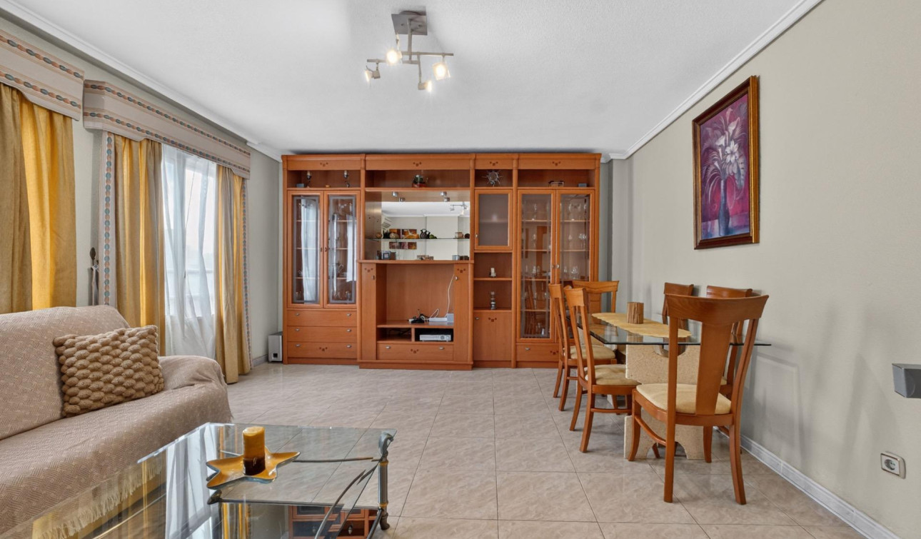 Reventa - Apartamento / Piso - Torrevieja - torrevieja