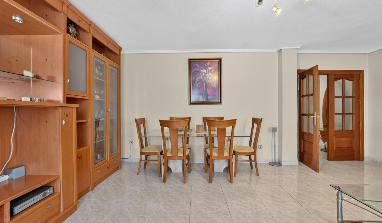 Reventa - Apartamento / Piso - Torrevieja - torrevieja