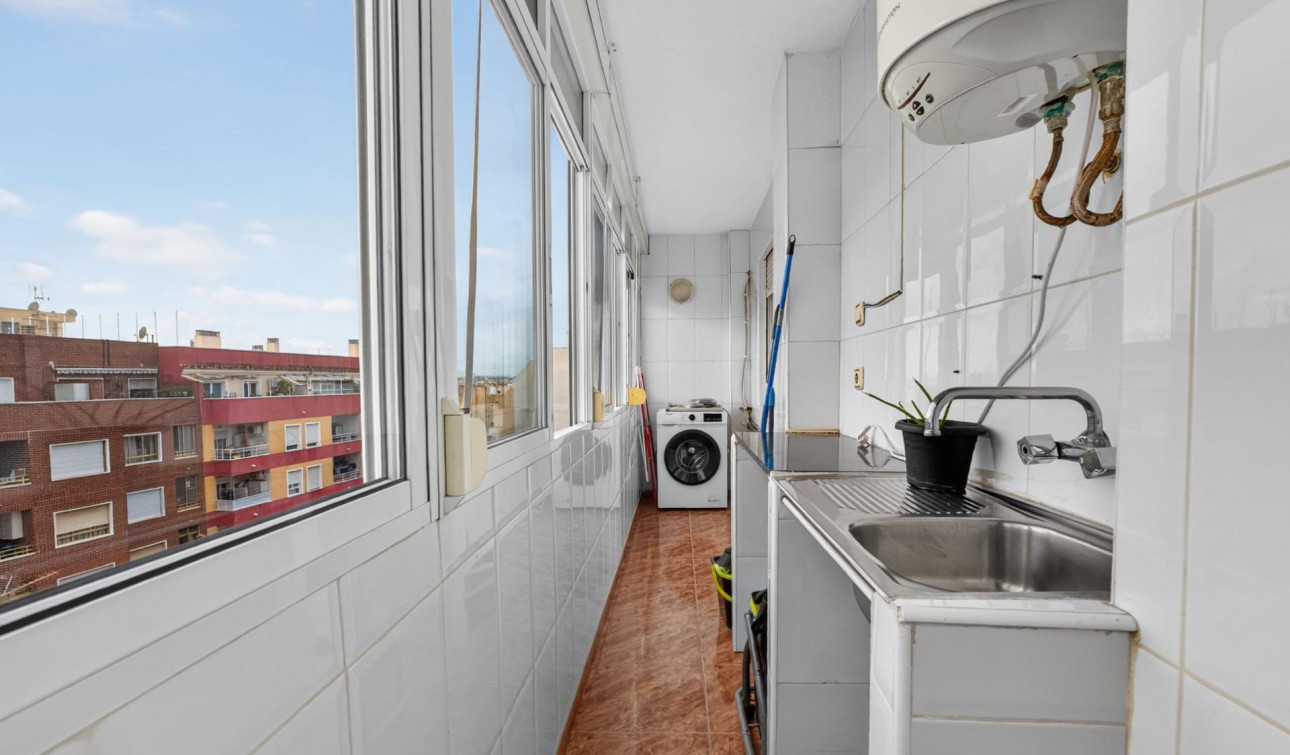 Reventa - Apartamento / Piso - Torrevieja - torrevieja