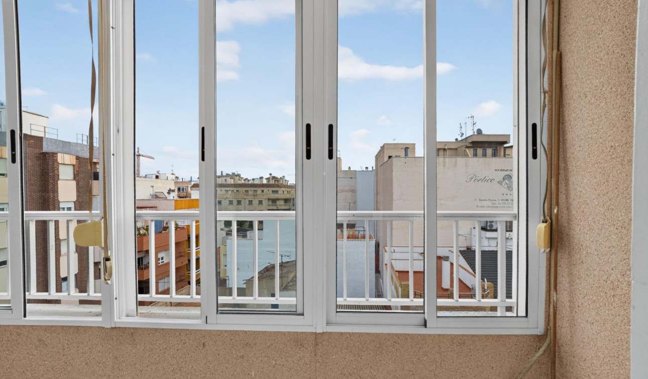 Reventa - Apartamento / Piso - Torrevieja - torrevieja