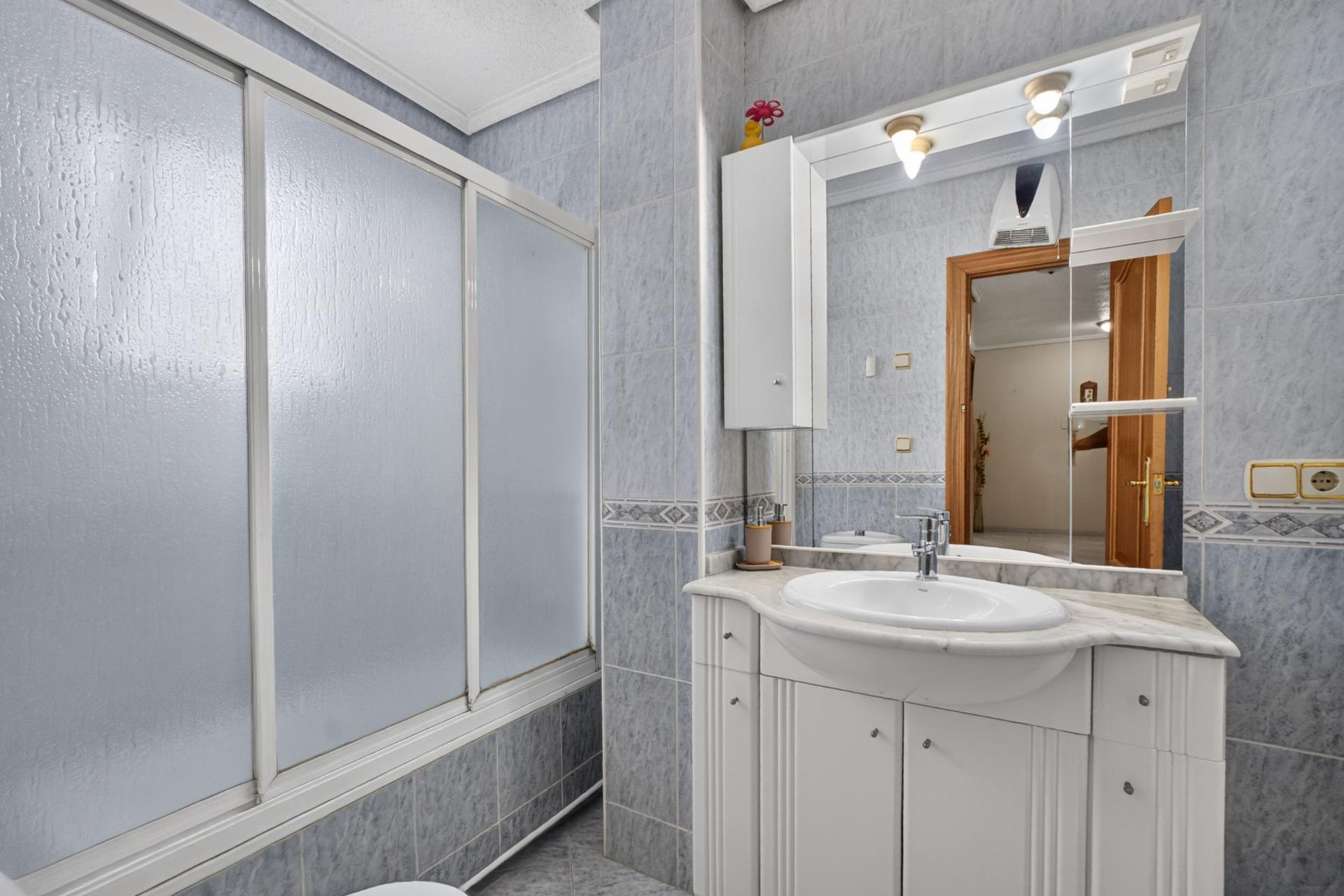 Reventa - Apartamento / Piso - Torrevieja - torrevieja