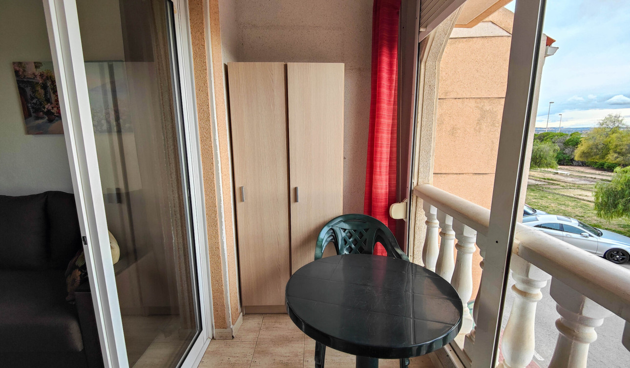 Reventa - Apartamento / Piso - Torrevieja - torrevieja