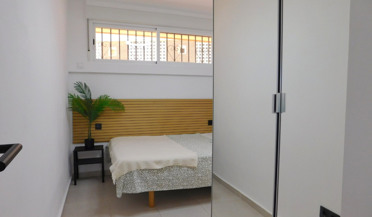 Reventa - Apartamento / Piso - Torrevieja