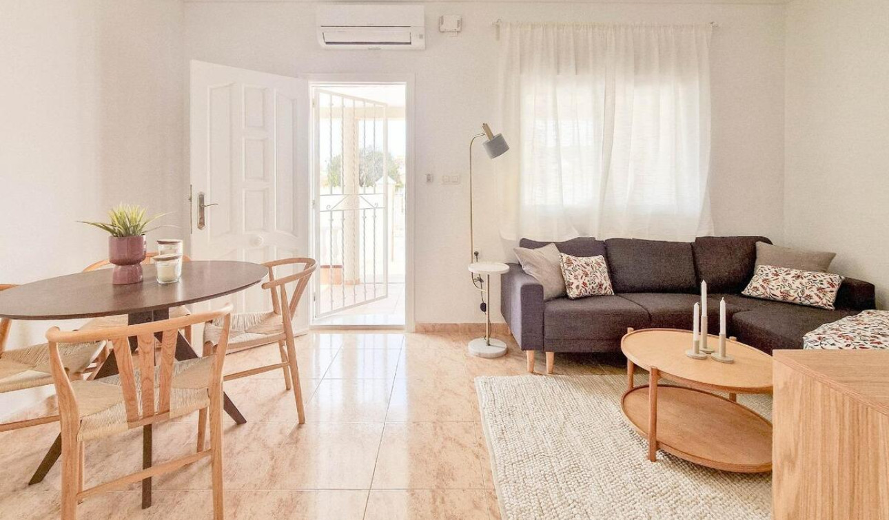 Reventa - Apartamento / Piso - Torrevieja