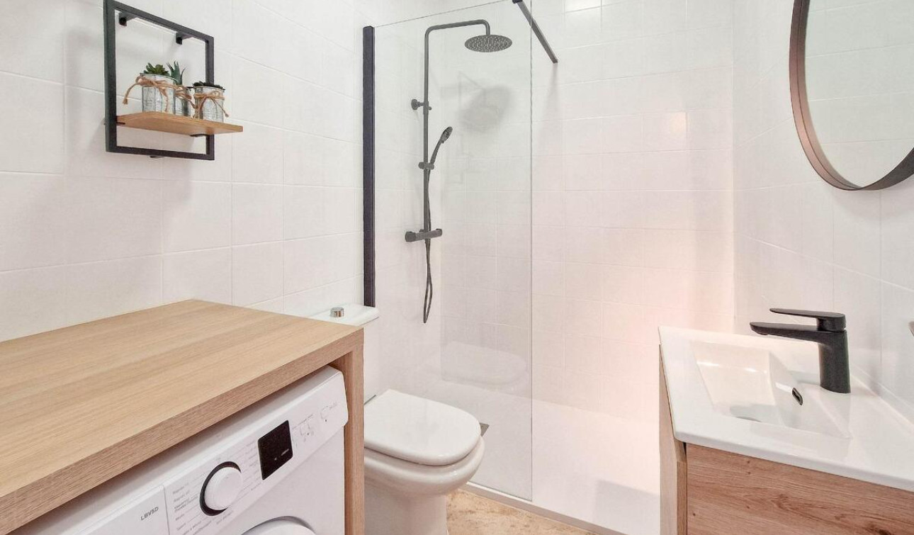 Reventa - Apartamento / Piso - Torrevieja