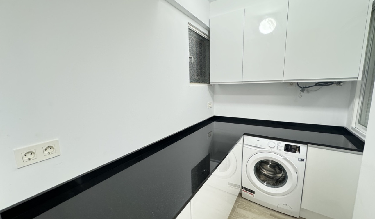 Reventa - Apartamento / Piso - Torrevieja