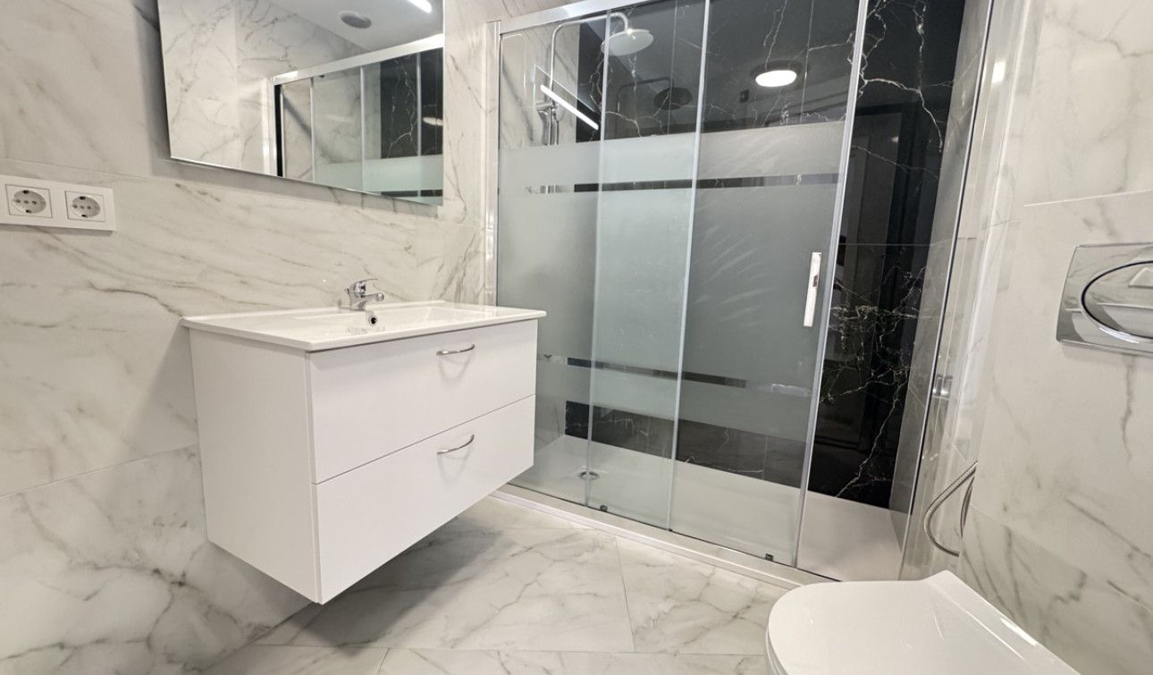 Reventa - Apartamento / Piso - Torrevieja