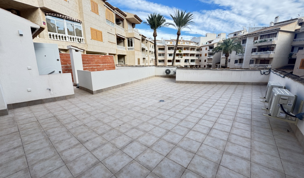 Reventa - Apartamento / Piso - Torrevieja