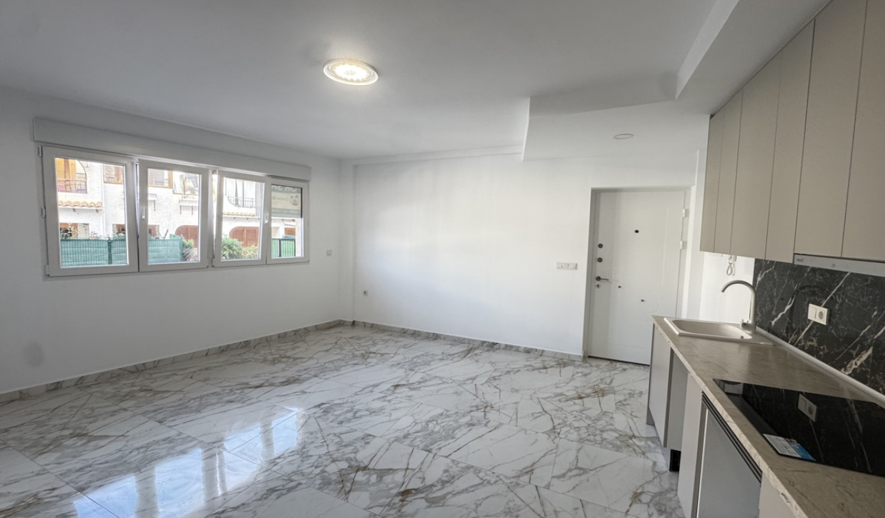 Reventa - Apartamento / Piso - Torrevieja