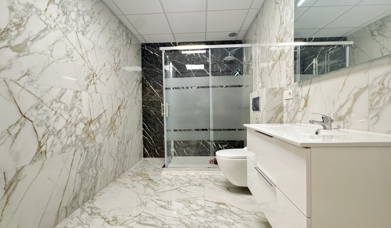 Reventa - Apartamento / Piso - Torrevieja