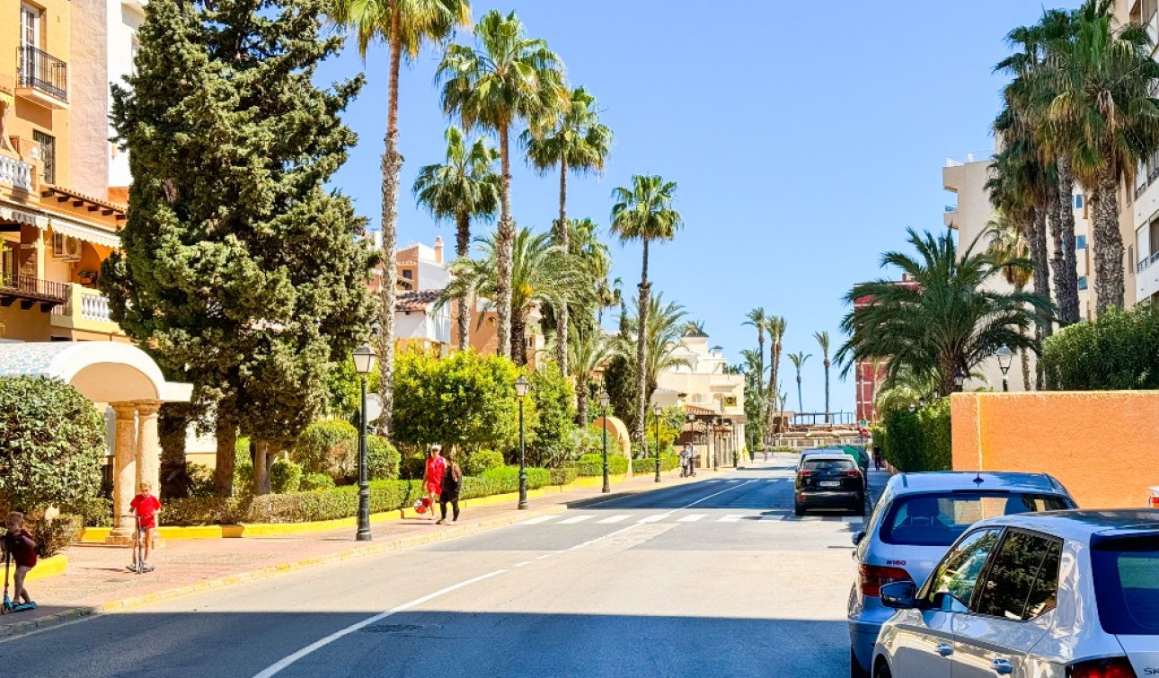 Reventa - Apartamento / Piso - Torrevieja