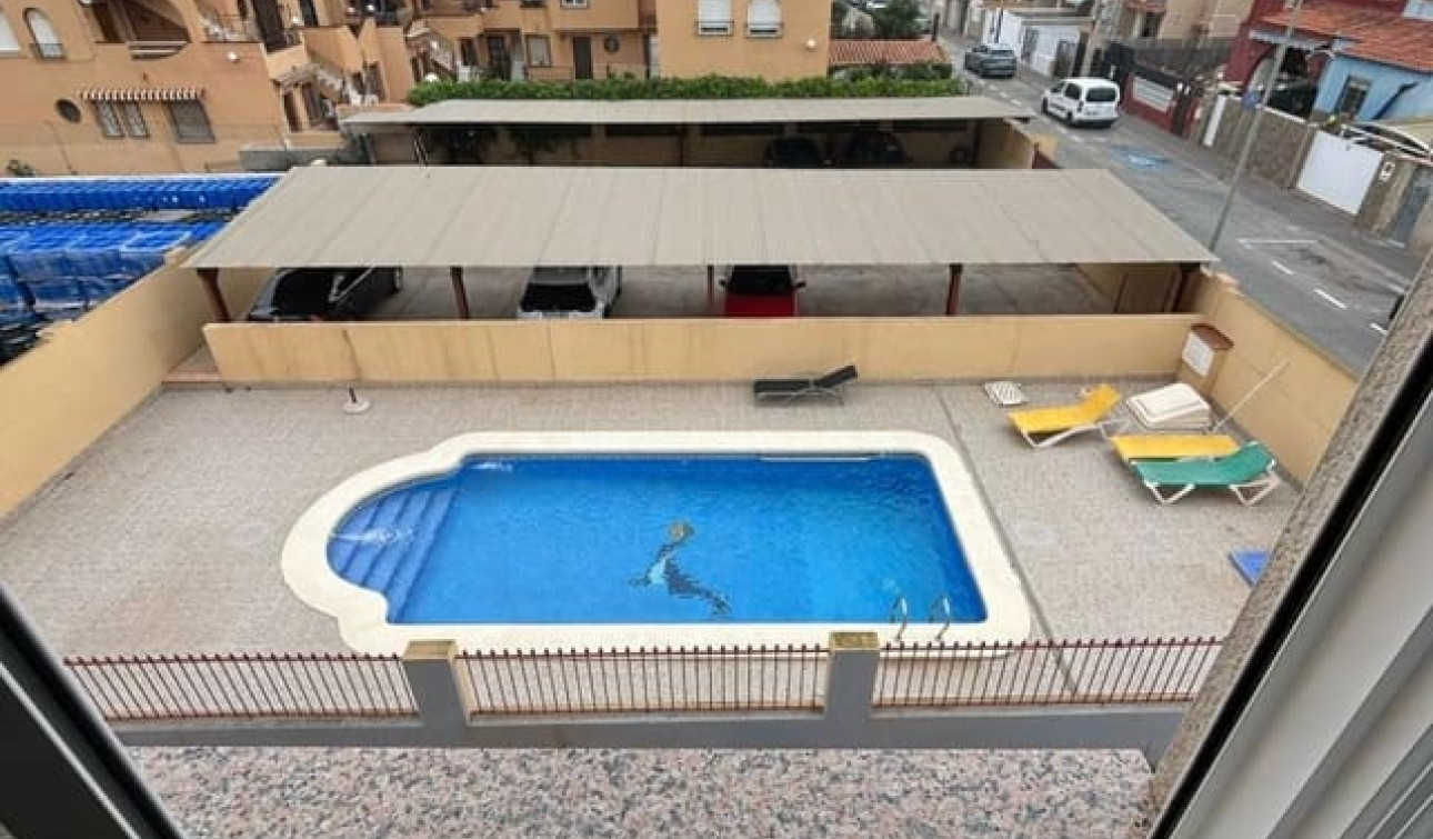 Reventa - Apartamento / Piso - Torrevieja