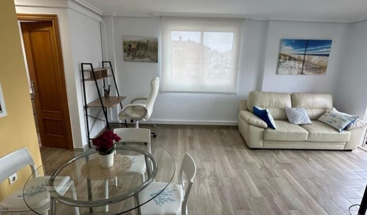 Reventa - Apartamento / Piso - Torrevieja