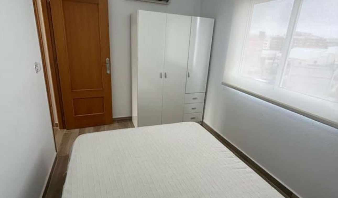 Reventa - Apartamento / Piso - Torrevieja