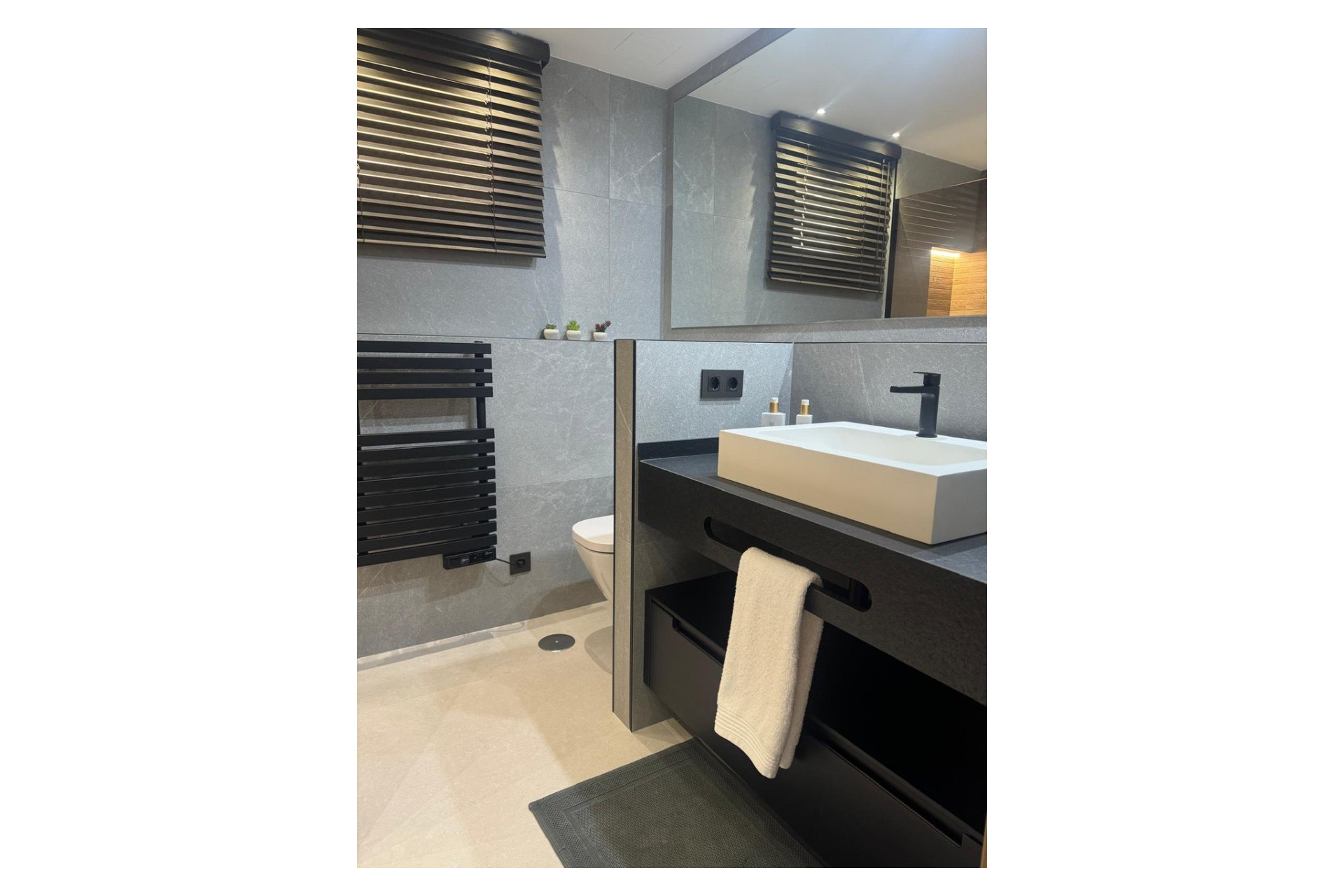 Reventa - Apartamento / Piso - Torrevieja