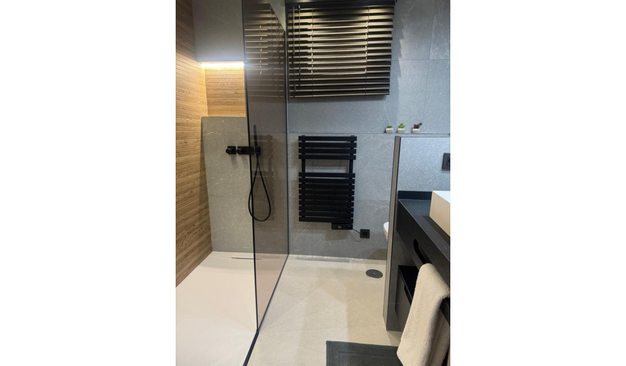 Reventa - Apartamento / Piso - Torrevieja