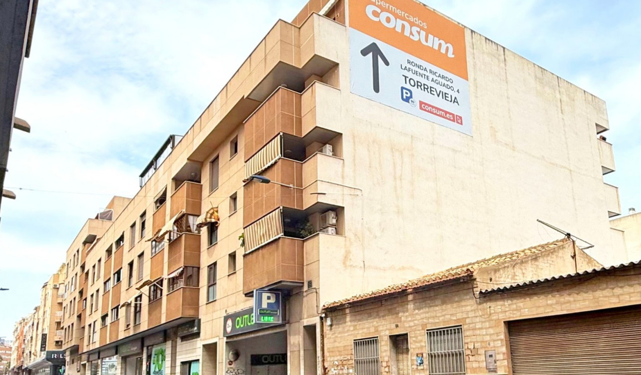 Reventa - Apartamento / Piso - Torrevieja