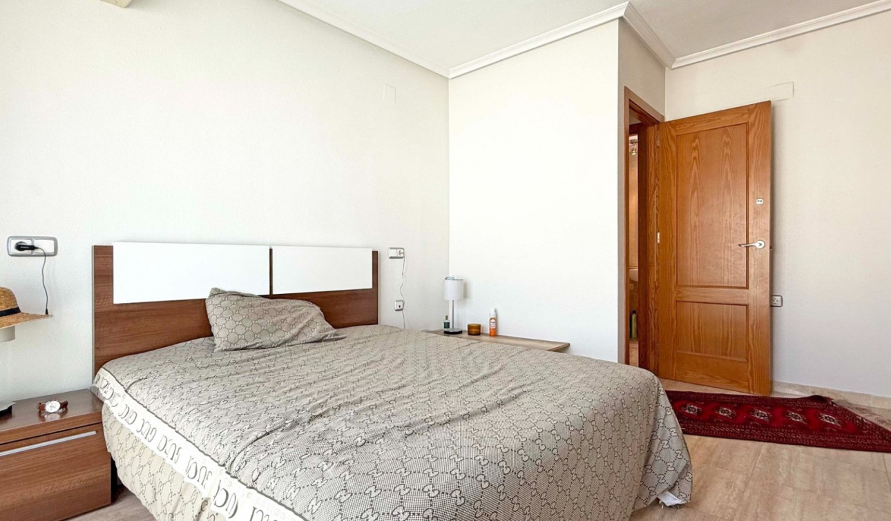 Reventa - Apartamento / Piso - Torrevieja