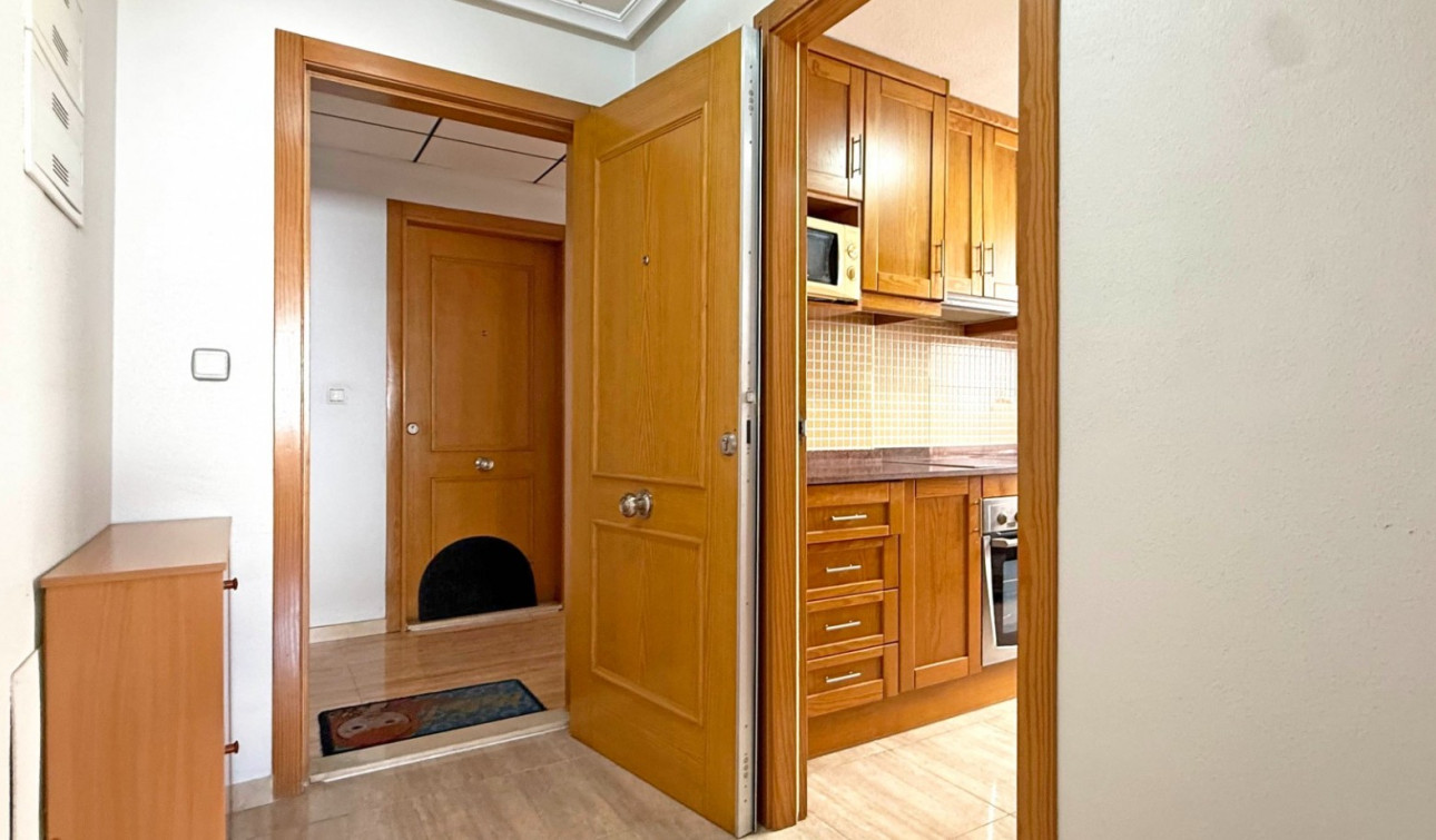 Reventa - Apartamento / Piso - Torrevieja