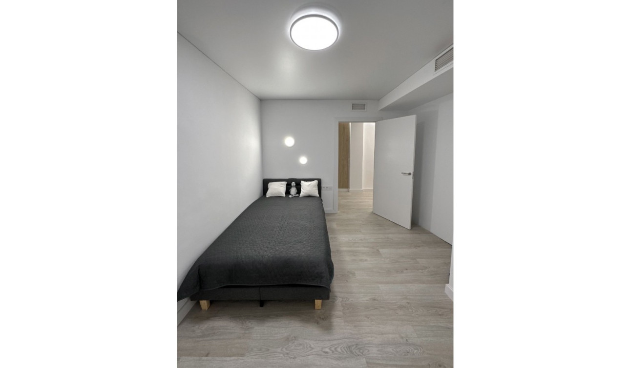 Reventa - Apartamento / Piso - Torrevieja