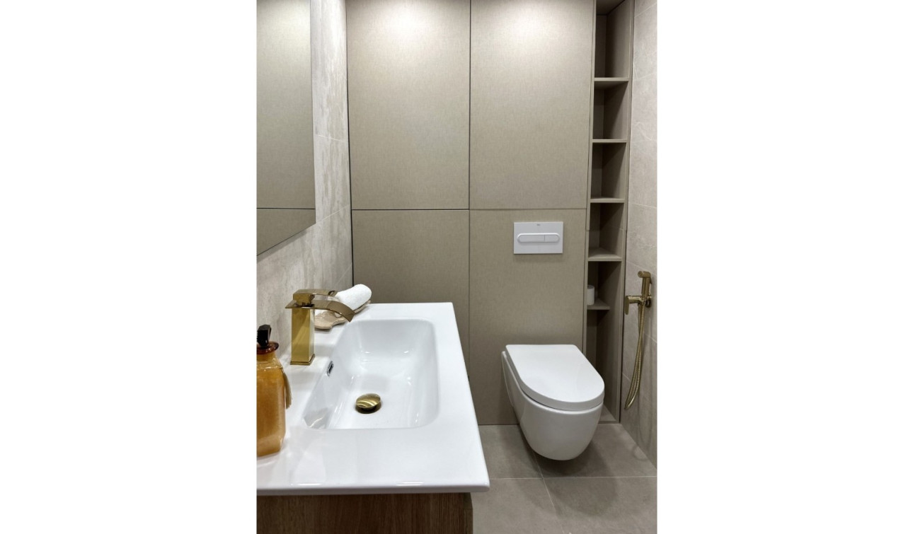 Reventa - Apartamento / Piso - Torrevieja