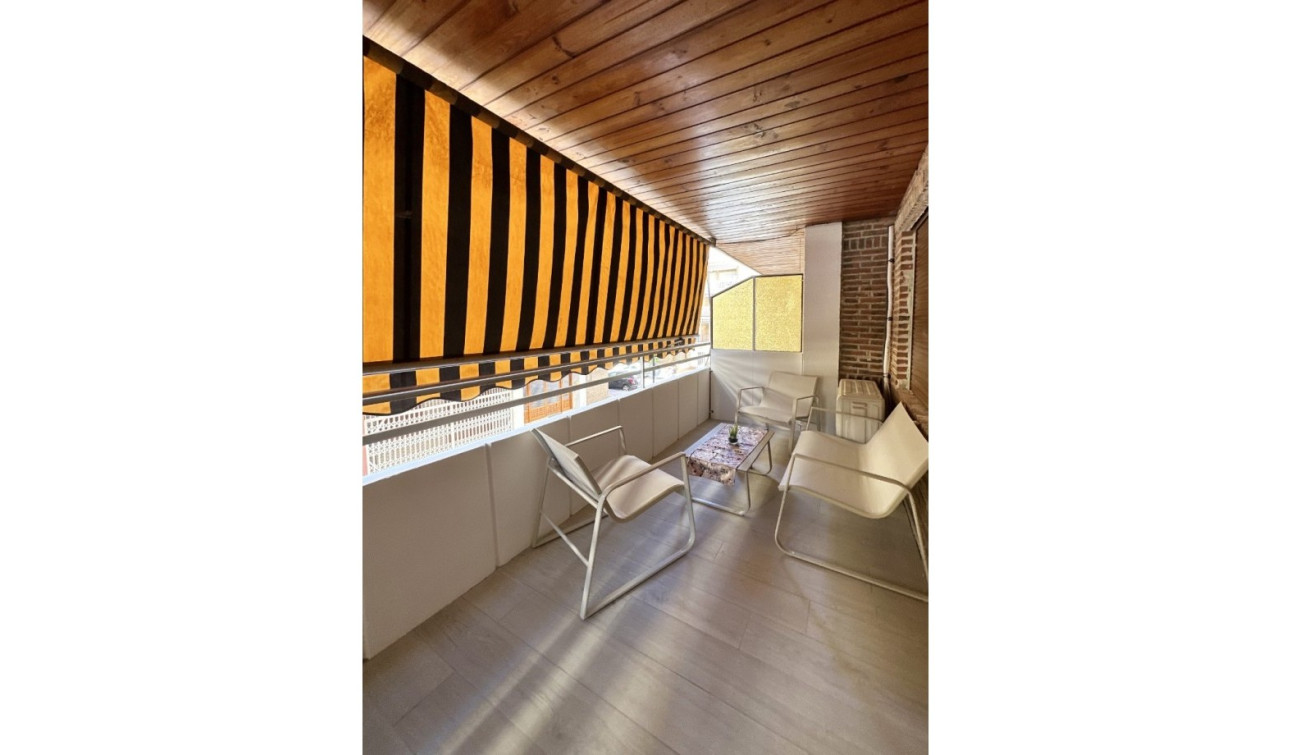 Reventa - Apartamento / Piso - Torrevieja