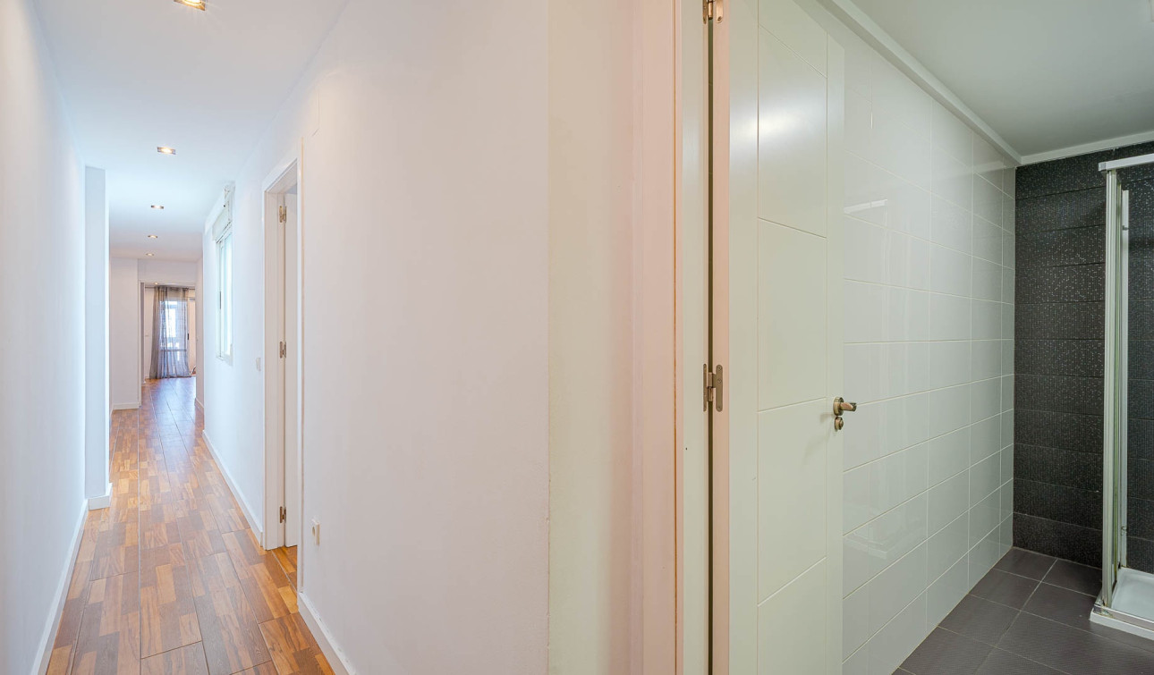 Reventa - Apartamento / Piso - Torrevieja