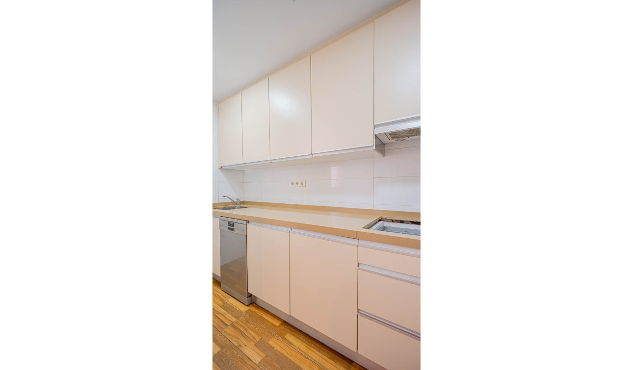Reventa - Apartamento / Piso - Torrevieja