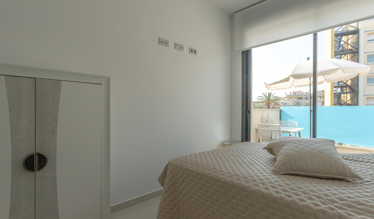 Reventa - Apartamento / Piso - Torrevieja
