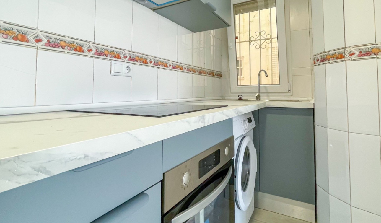 Reventa - Apartamento / Piso - Torrevieja
