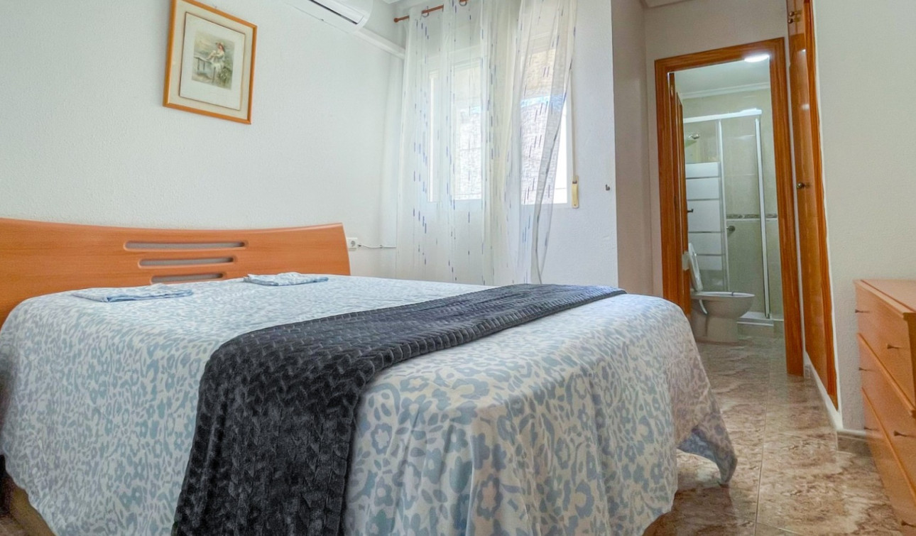 Reventa - Apartamento / Piso - Torrevieja